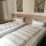 Burghotel Otel