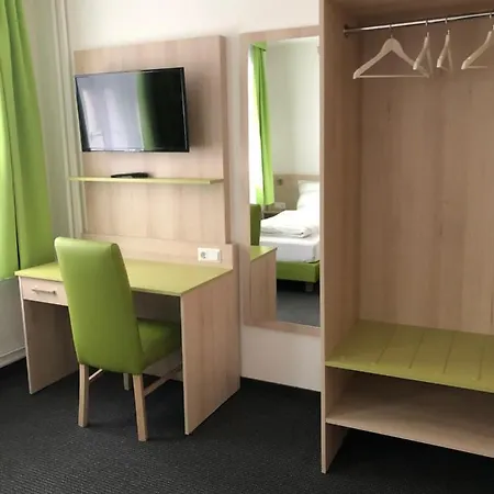Burghotel Otel