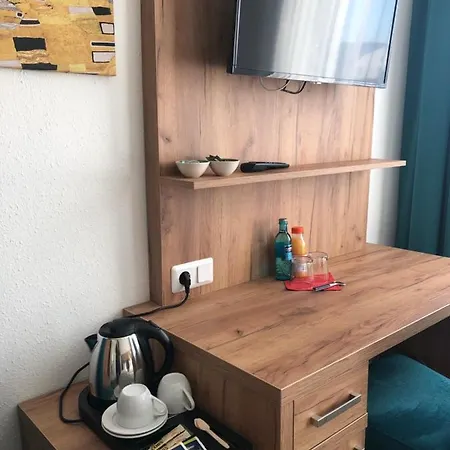 فندق Burghotel هومبرغ