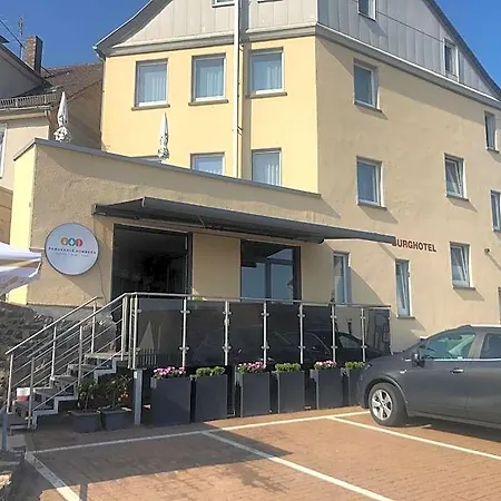 Burghotel *