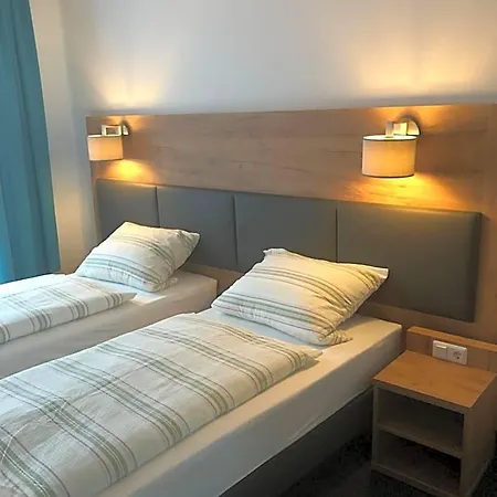 Burghotel Otel Homberg (Schwalm-Eder)