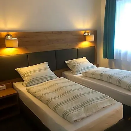 Burghotel Otel Homberg (Schwalm-Eder)