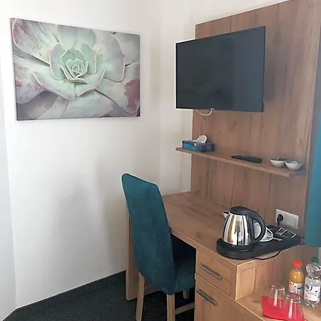 Burghotel *