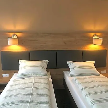 Burghotel *